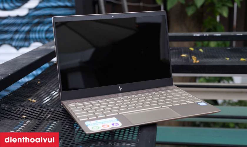 Giới thiệu về laptop HP Envy 13 AD139TU